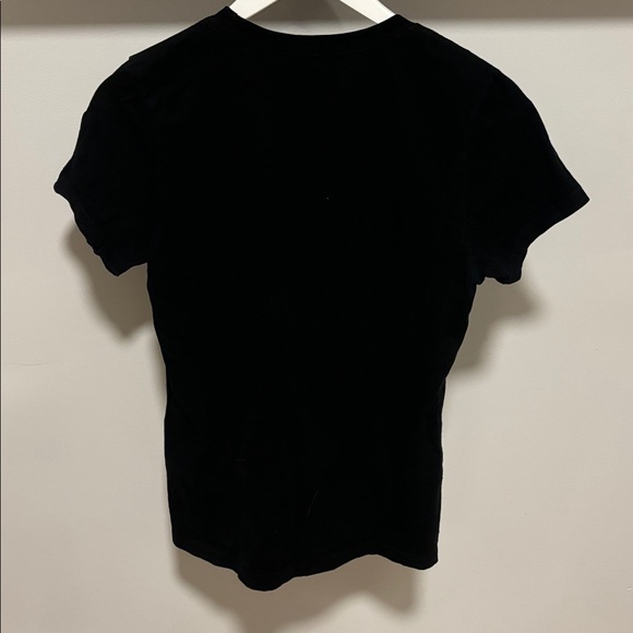 Patagonia women’s black butterfly t shirt. - Picture 4 of 5